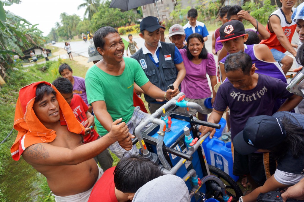 Typhoon Haiyan Relief 2013 | Mercy Relief